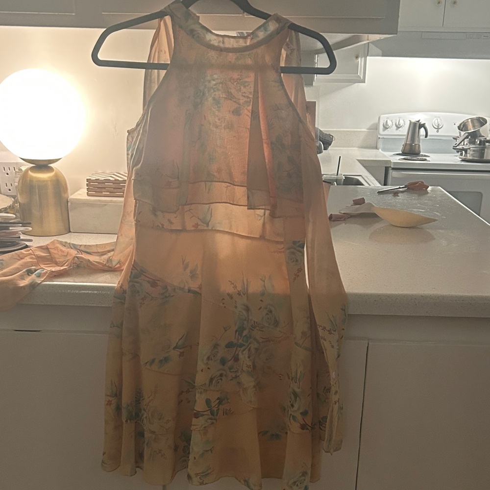 Floral Sleeveless Dress - Cream